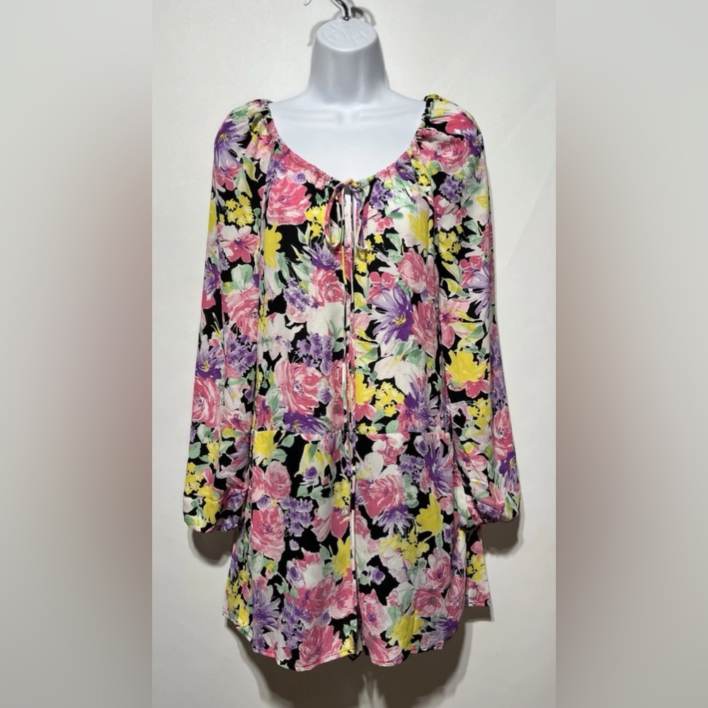 LEYDEN Floral 100% Rayon Multicolor Short Romper Size Small‎ NWT